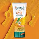Himalaya Sötét Foltok Elleni Tisztító Arclemosó Gél Bio Kurkumával 150 ml