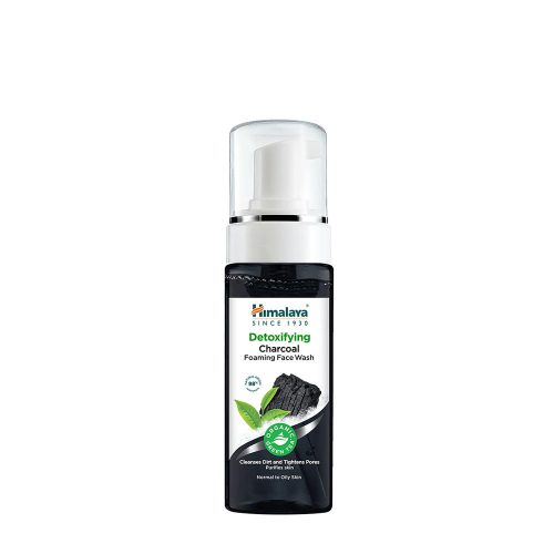 Himalaya Méregtelenítő Habzó Arclemosó Aktív Szénnel és Bio Zöld Teával 150 ml