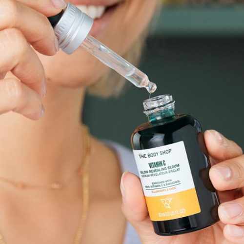 The Body Shop C-vitaminos ragyogásfokozó szérum 30 ml