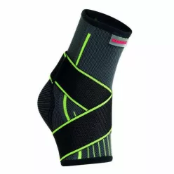 Madmax 3D Compressive Ankle Support with Strap Bokavédő