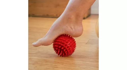 S-Sport Masszírozó labda, piros 7 cm