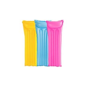 Strandmatracok, felfújható lovagló állatok