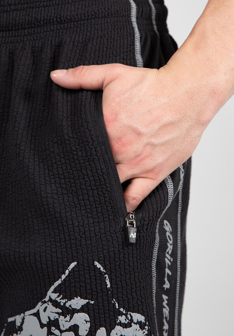 GORILLA WEAR - BUFFALO OLD SCHOOL WORKOUT SHORTS - FEKETE/SZÜRKE RÖVIDNADRÁG GORILLA WEAR - BUFFALO OLD SCHOOL WORKOUT SHORTS - FEKETE/SZÜRKE RÖVIDNADRÁG