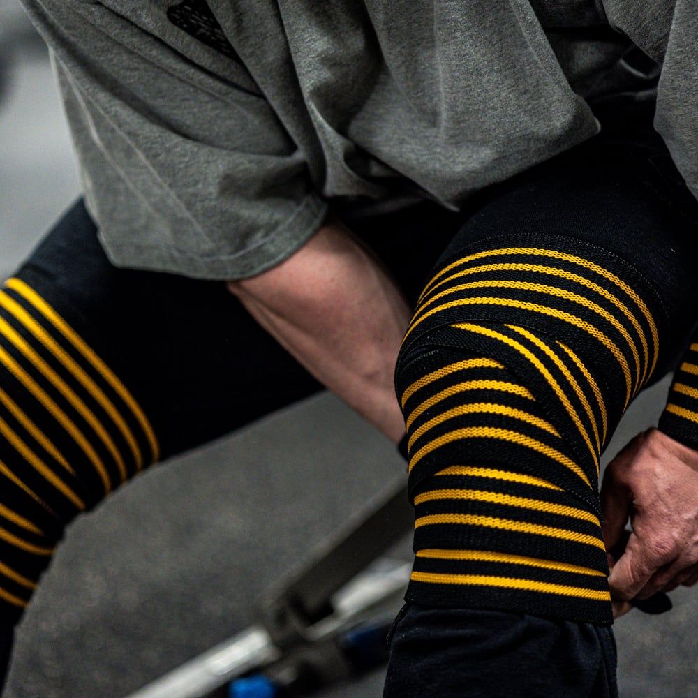 GASP INC - KNEE WRAPS TÉRDBANDÁZS - FEKETE/SÁRGA